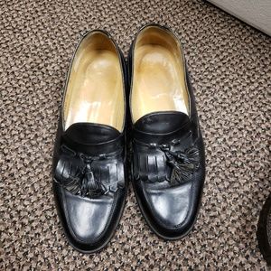 Johnston Murphy black leather dress shoe s10